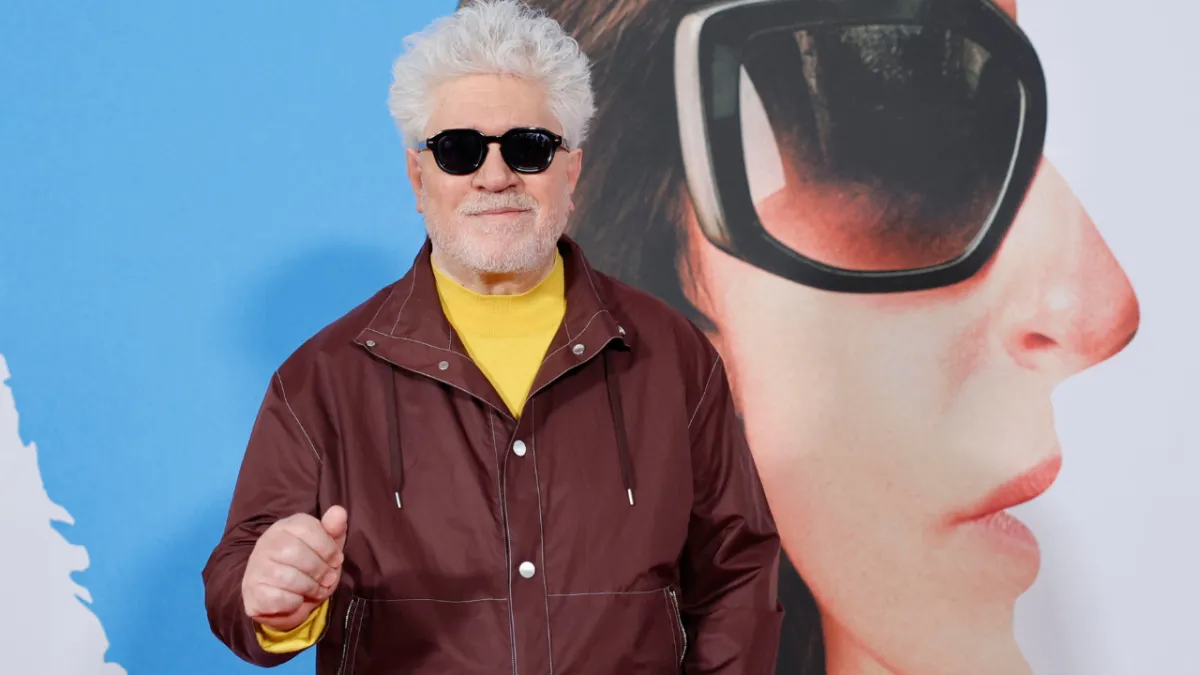 Le origini di Pedro Almodóvar: dai genitori ai fratelli, tutto sulla famiglia del regista
