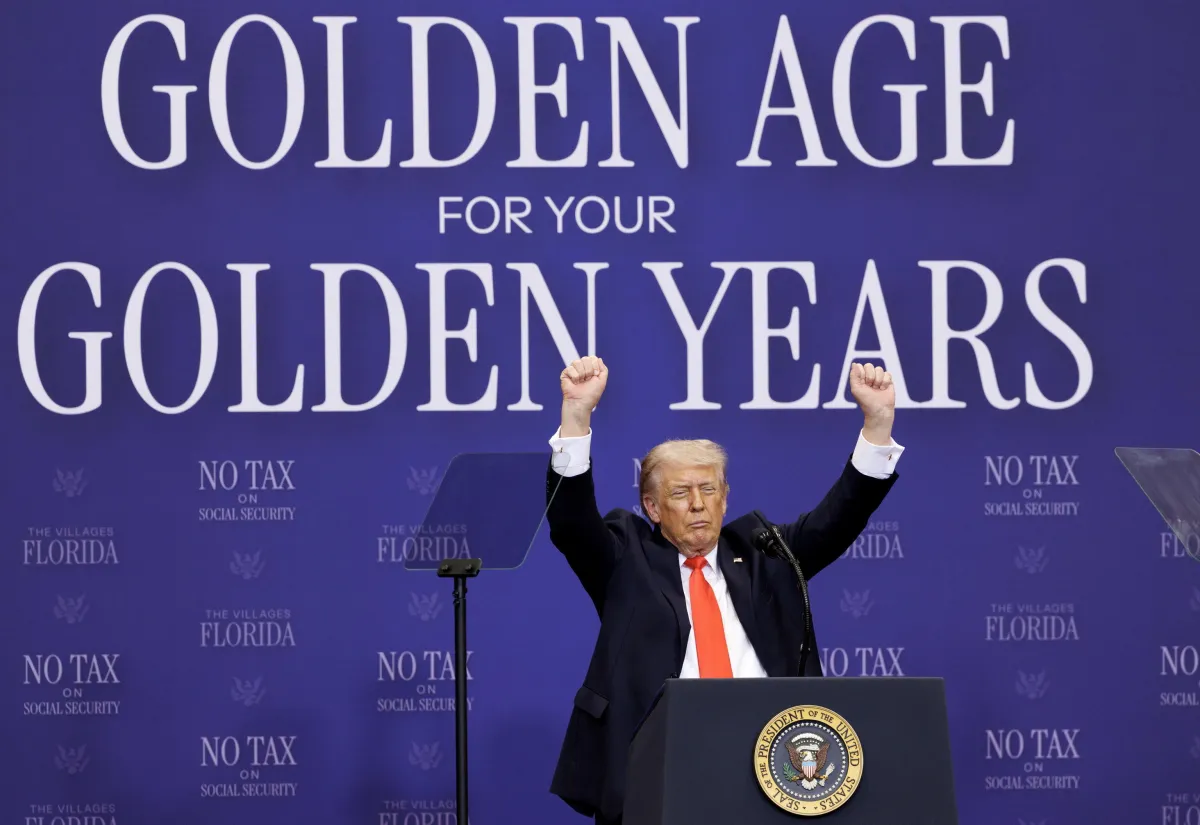 Trump si vanta che la Marina USA si comporta "come un pirata" a Hormuz mentre gli americani restano scettici sulla guerra contro l'Iran