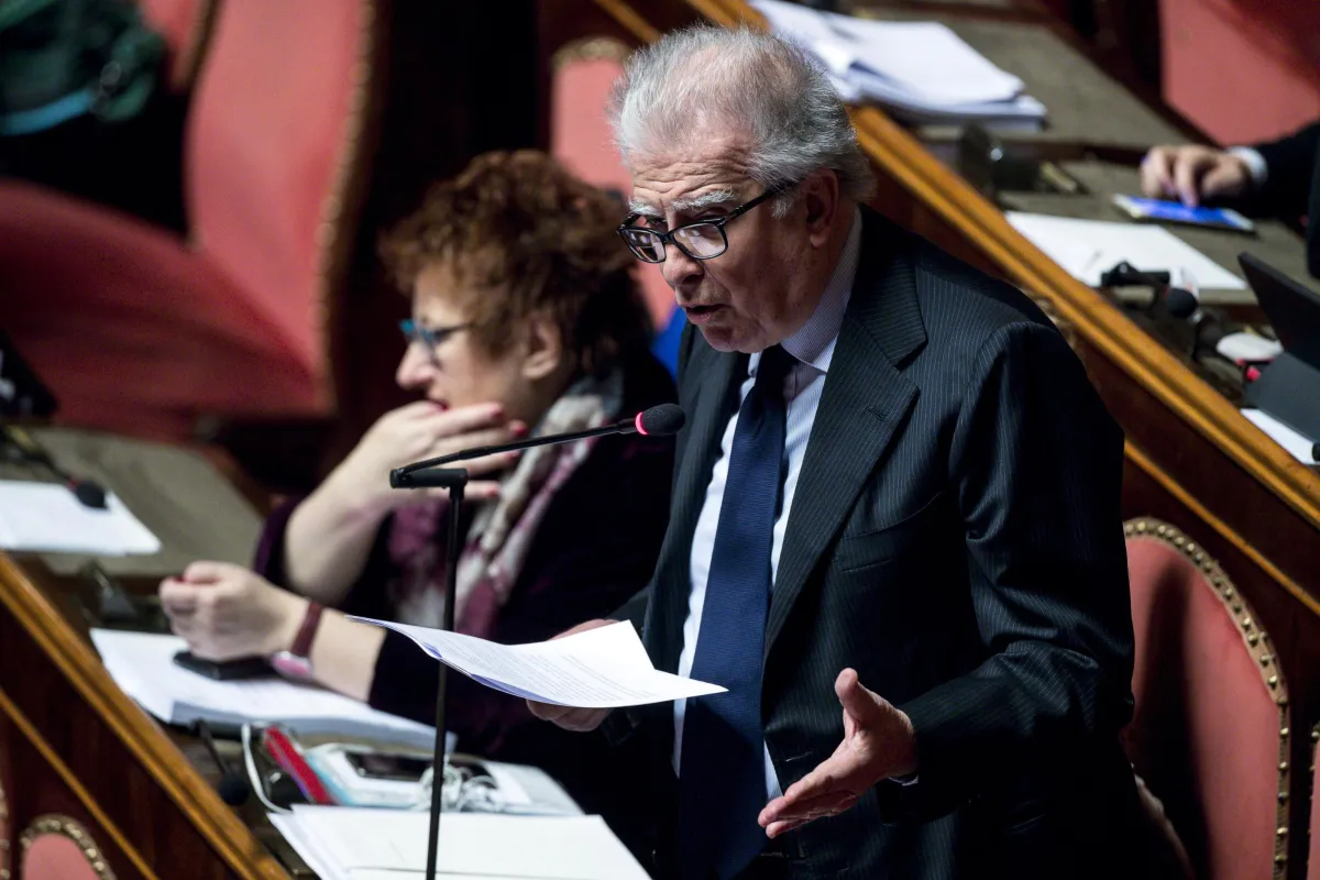 “Sarà molto complicato per Giorgia Meloni”, la profezia di Zanda sulle elezioni 2027: occasione storica per il centrosinistra?