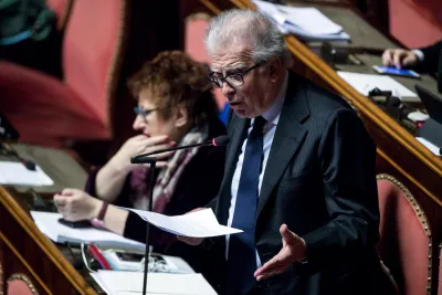 “Sarà molto complicato per Giorgia Meloni”, la profezia di Zanda sulle elezioni 2027: occasione storica per il centrosinistra?