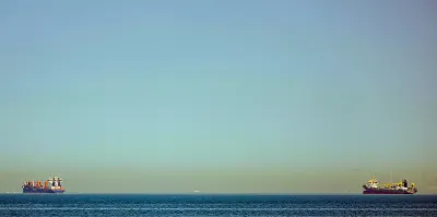 USA-Iran, scambio di attacchi nello Stretto di Hormuz: cessate il fuoco sotto pressione