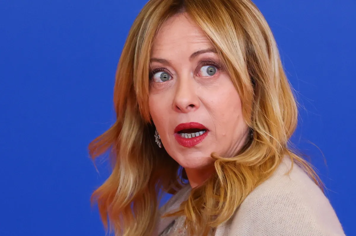 C'è un nuovo scandalo sessuale per il governo? Spunta la regola delle trenta donne
