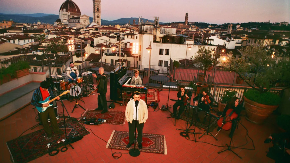 Coez, “From the Rooftop 3”: il nuovo album, i biglietti e la scaletta del tour 2026