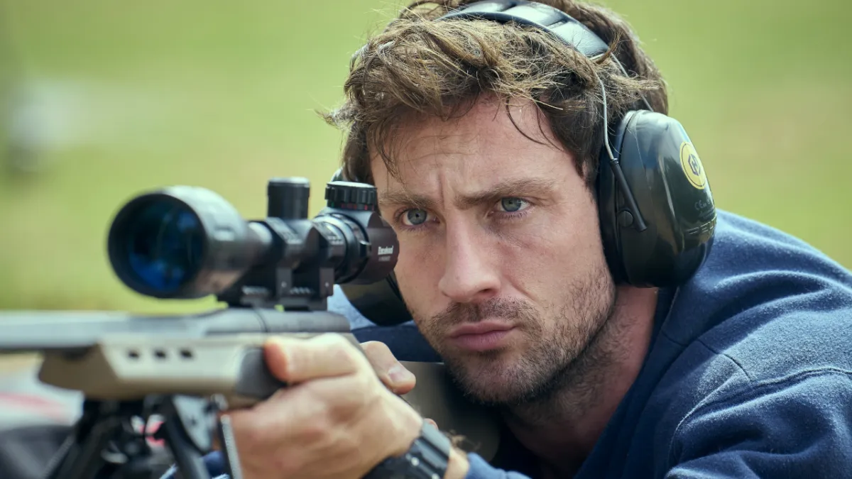 “Fuze - Conto alla rovescia”: quando esce in Italia l’action thriller con Aaron Taylor-Johnson