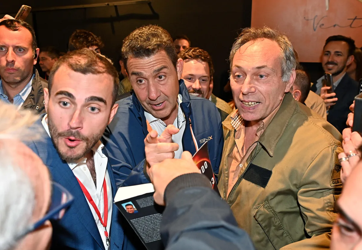 Vannacci è ricattabile dalla Russia? Per il suo passato a Mosca il centrodestra non si fida del Generale