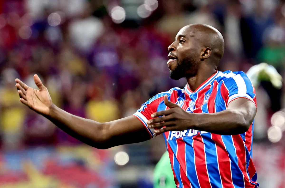 Mateta ride, Milan e Juve no: il centravanti “non adatto” che ha portato il Crystal Palace sul tetto d’Europa