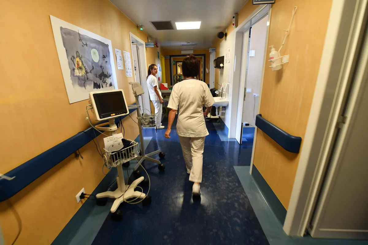 Savona, bimba di 3 anni risucchiata dal bocchettone dell’idromassaggio: come sta e cosa sappiamo