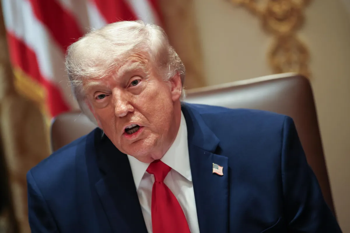 Perché Trump minaccia di "far saltare in aria" l'Oman? La linea rossa del presidente USA su Hormuz
