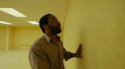 "Backrooms": la leggenda metropolitana raccontata nell'esordio cinematografico dello youtuber Kane Parsons