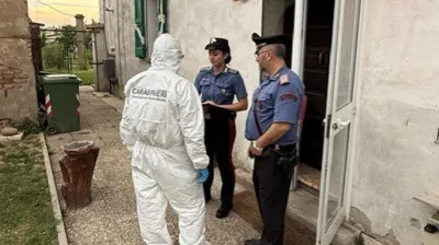Chi era Alberto Scalari, morto per un colpo di pistola dentro casa a Mantova: giallo sulla dinamica 