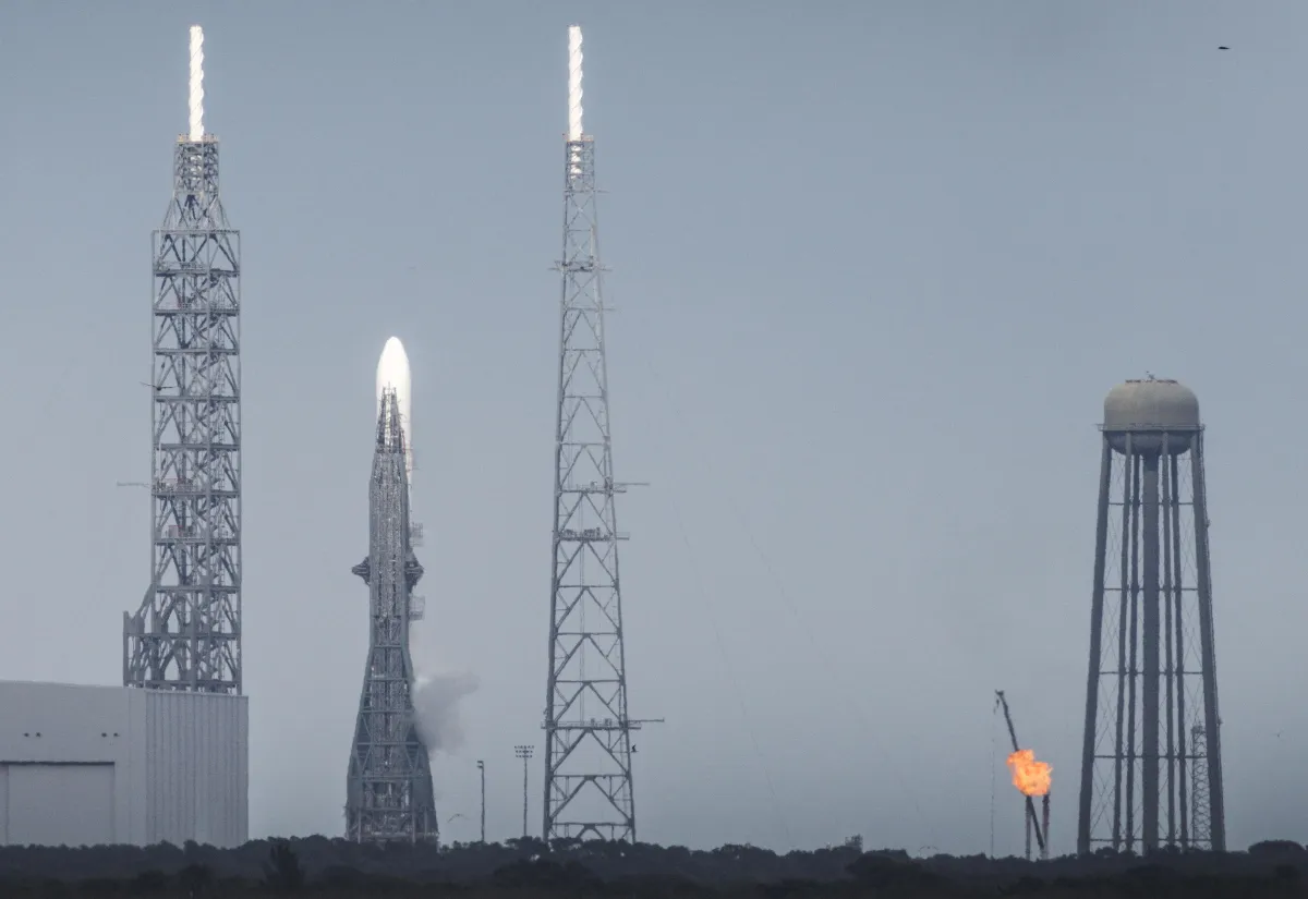 Esplosione del razzo New Glenn di Blue Origin a Cape Canaveral: cosa è successo e che impatto ha sulle missioni NASA