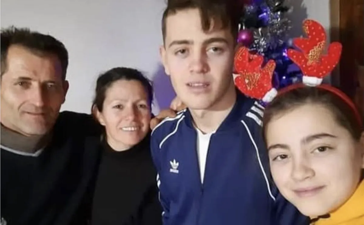 Famiglia sterminata dal monossido a Porcari, tre indagati: cos'è emerso dagli accertamenti sulla caldaia