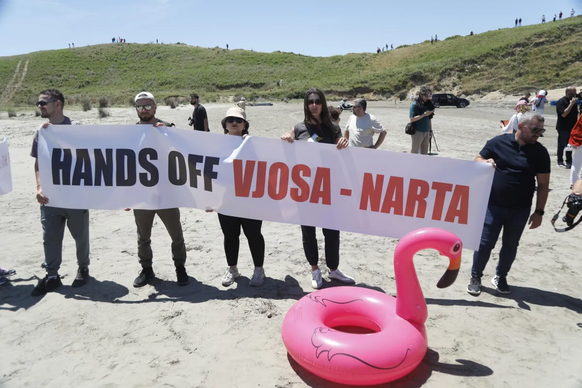 Cos’è la “Rivoluzione dei fenicotteri”: tutto ciò che c'è da sapere sulle proteste in Albania contro il resort di Kushner e Trump