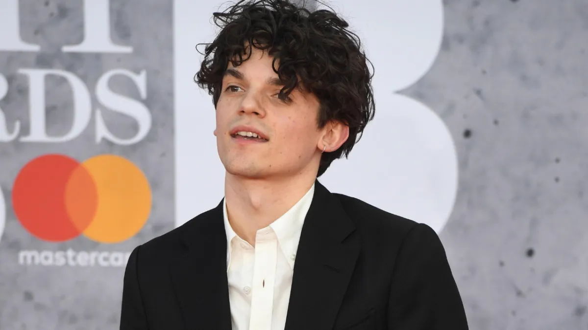 “Hercule”, Edward Bluemel entra nel cast del reboot del classico di Agatha Christie