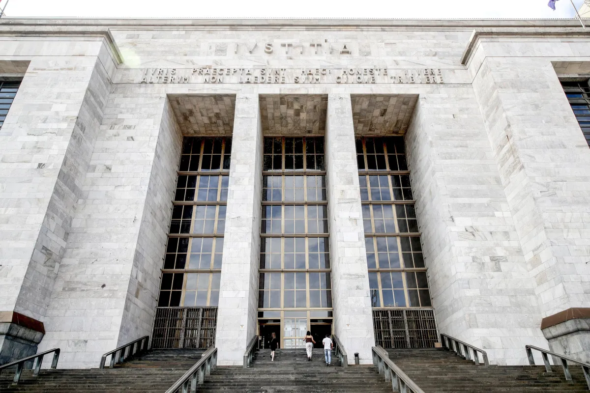 Studentessa spagnola violentata a Milano, la versione di due ragazzi sentiti in Procura: "Nessun abuso"