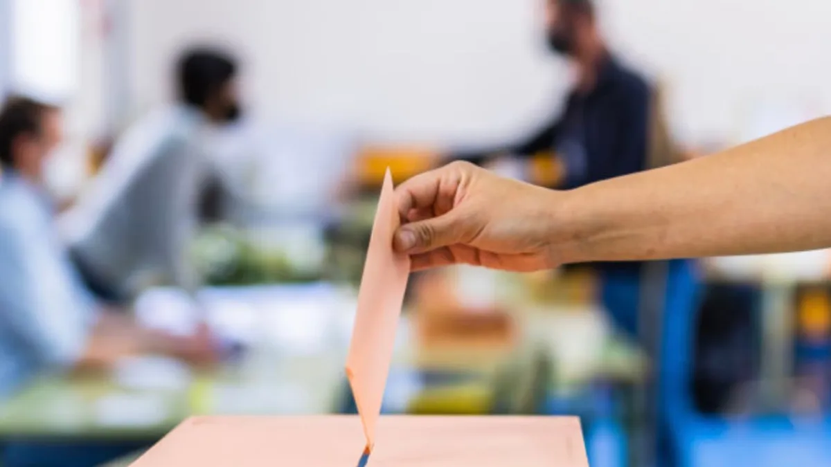 Capire la comunicazione politica attuale analizzando quella di mezzo secolo fa