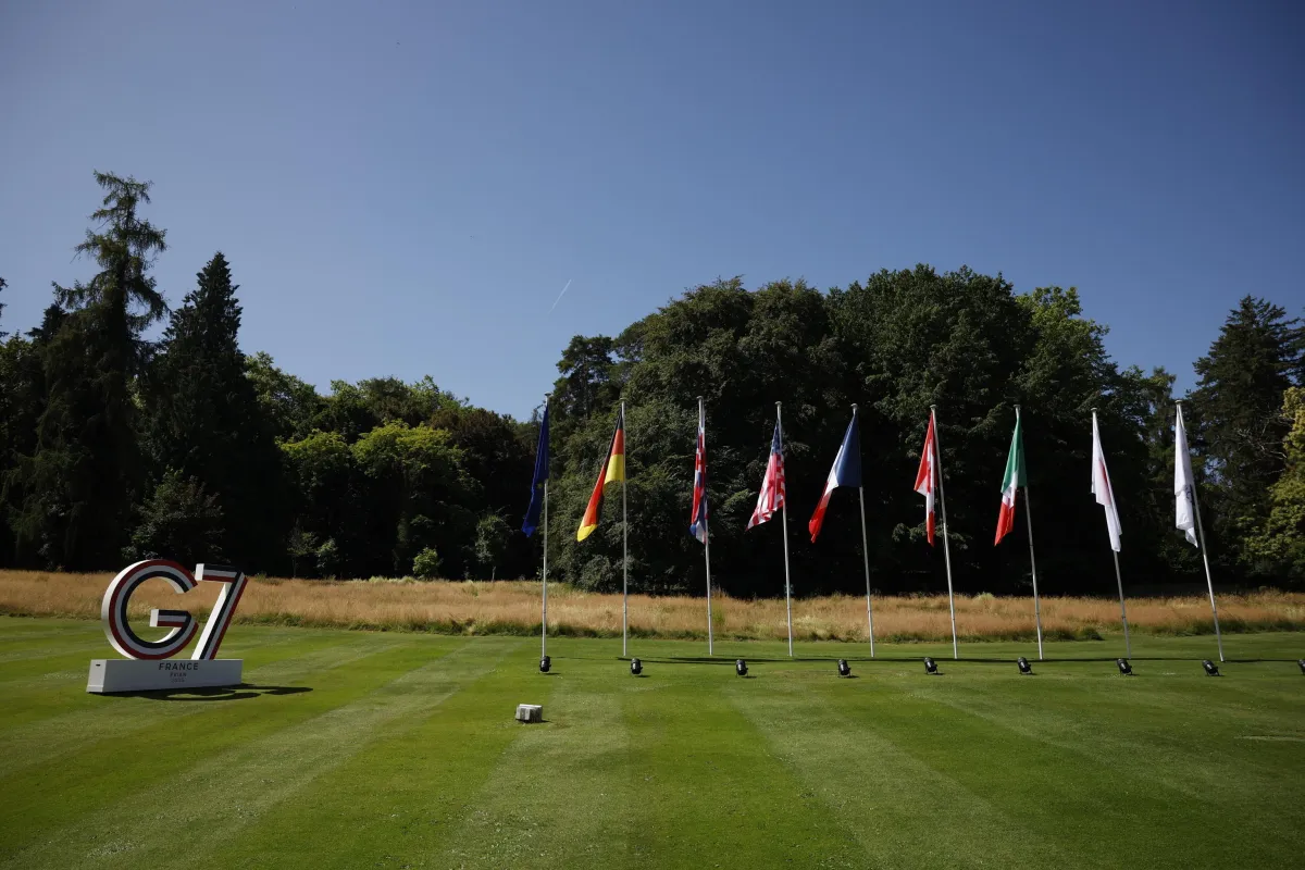 Al via il G7 a Evian, dal fattore Trump alle guerre: le quattro sfide dei leader al vertice