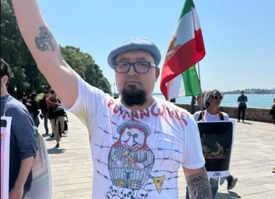 Semyon Skrepetsky, l'artista che aveva protestato contro Putin alla Biennale di Venezia, è stato ucciso