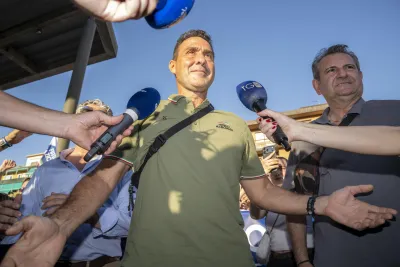 Il centrodestra ha più chance di vincere con Vannacci o senza?