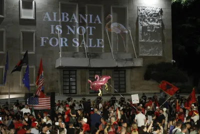 Albania, crescono le proteste contro il resort di lusso di Kushner: il progetto della discordia tra ambiente e politica