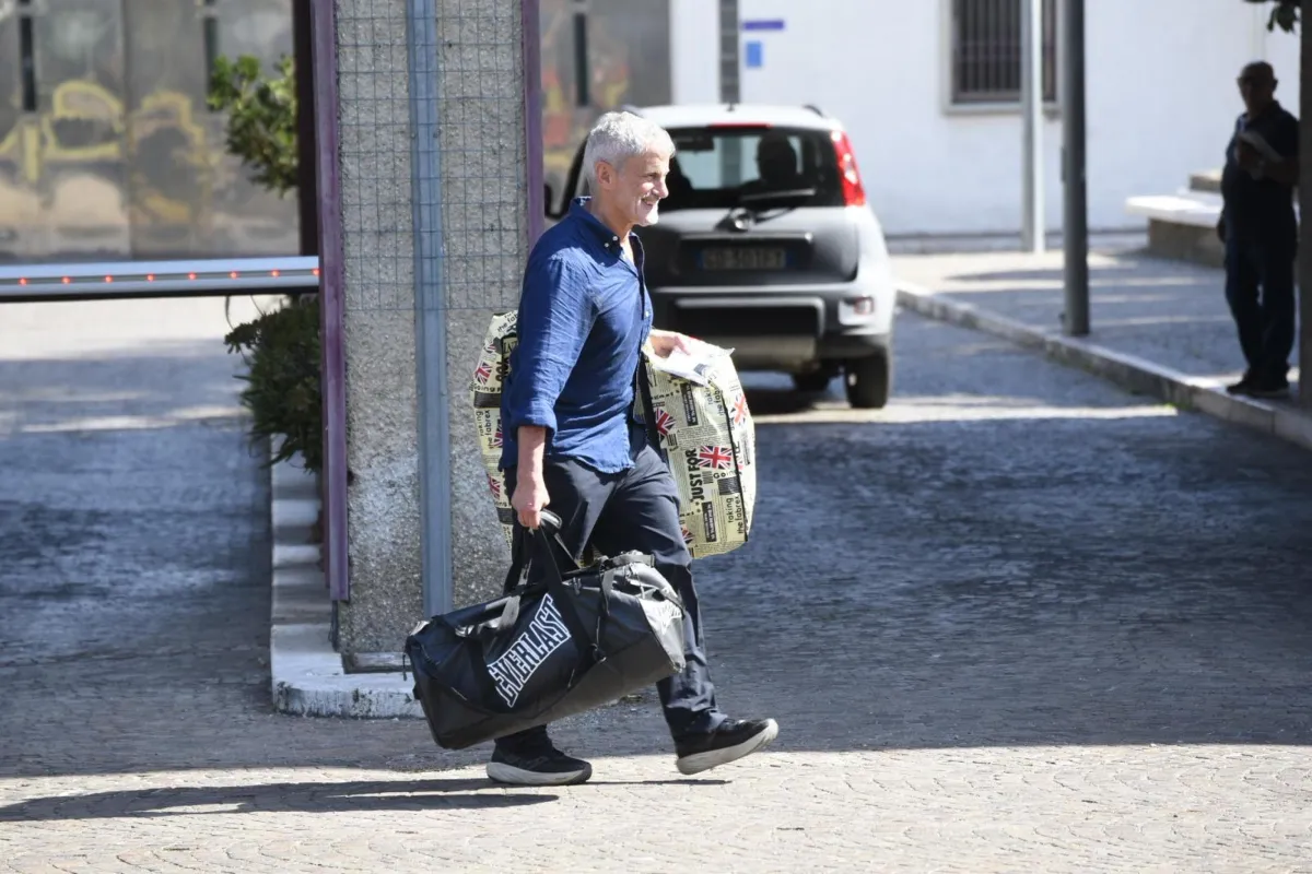 Gianni Alemanno è di nuovo un uomo libero: cosa succede ora con Vannacci