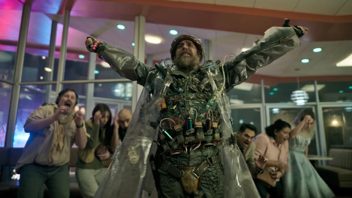 "Good Luck, Have Fun, Don’t Die": la nuova commedia di Verbinski che fa il verso a "Black Mirror"