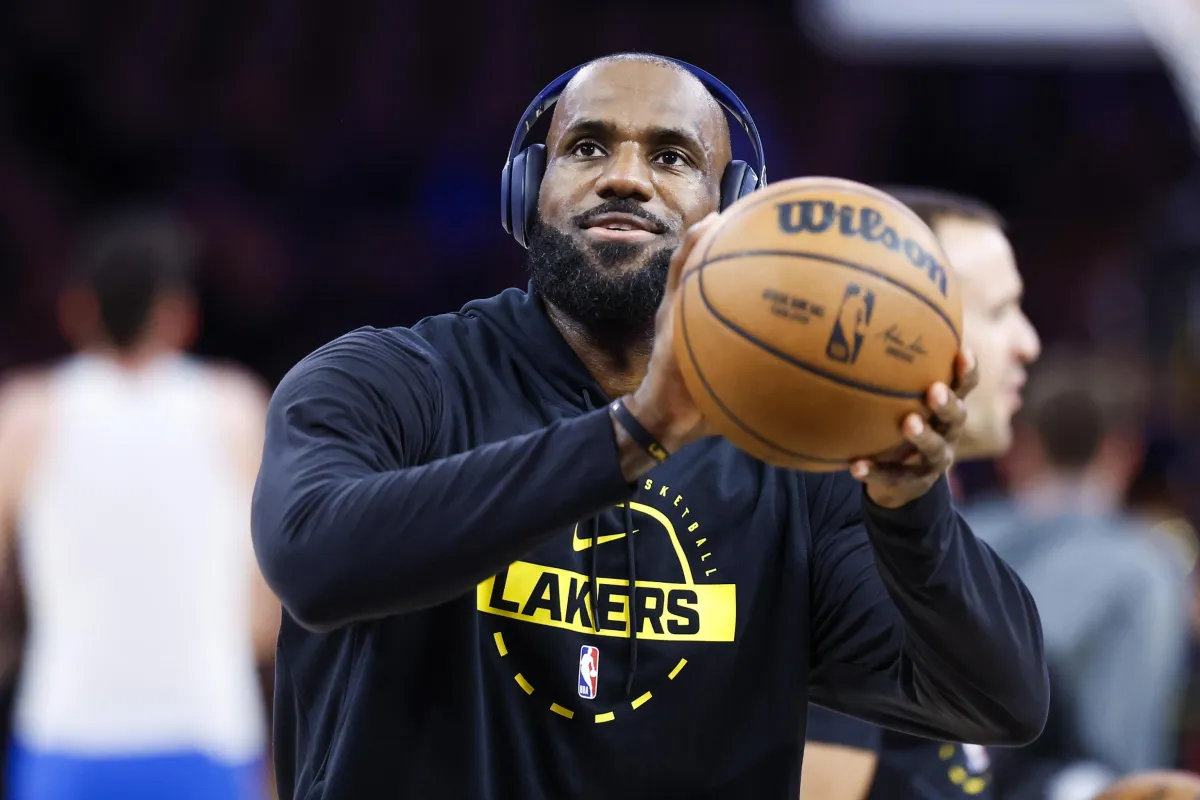 LeBron James lascia i Lakers: il Re non si ritira