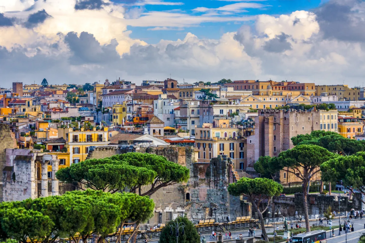 Perché Milano e Roma non attirano più i giovani?