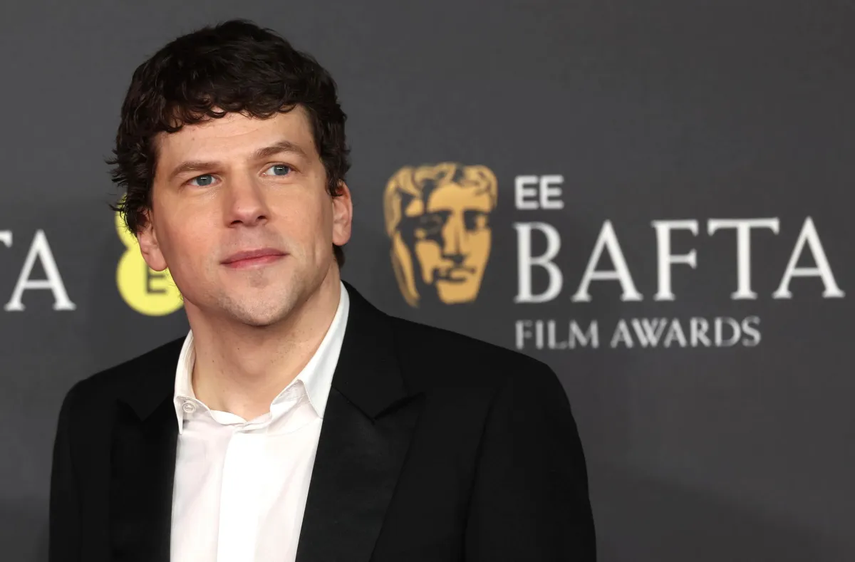 Jesse Eisenberg vuole girare "Now You See Me 4": il franchise non si ferma qui