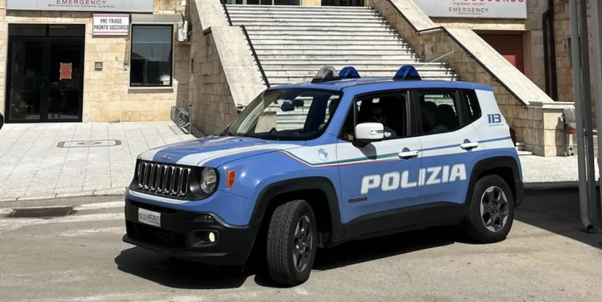 Dirigente medico accoltellato a Palermo, fermato l'aggressore: aveva chiesto una carrozzina per un familiare