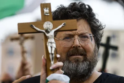 Mario Adinolfi dopo l'arresto: "Sono totalmente innocente". E annuncia il ricorso al Riesame