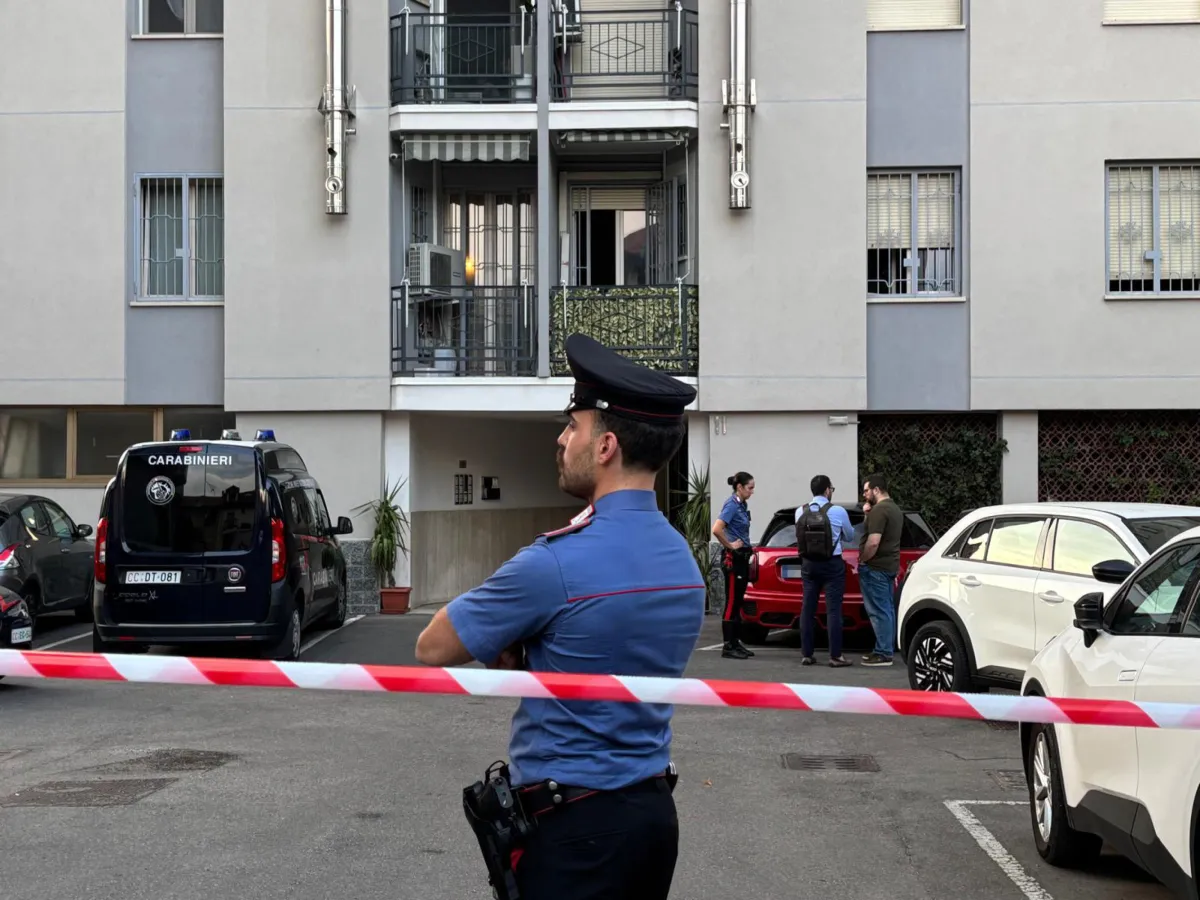 Giallo a Corsico, chi era Alessio Borelli, il 41enne trovato morto in casa: si indaga per omicidio