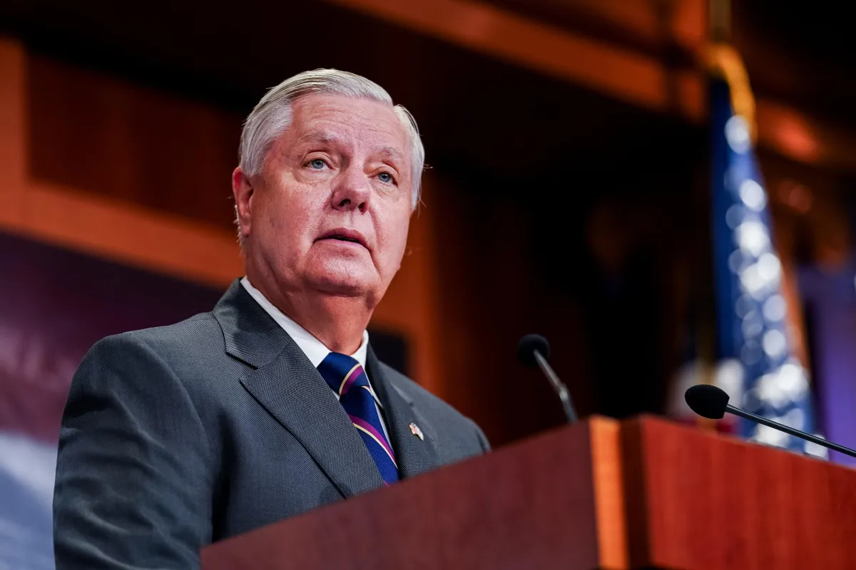 Chi era e com'è morto Lindsey Graham: il senatore repubblicano è stato uno dei più stretti alleati di Trump