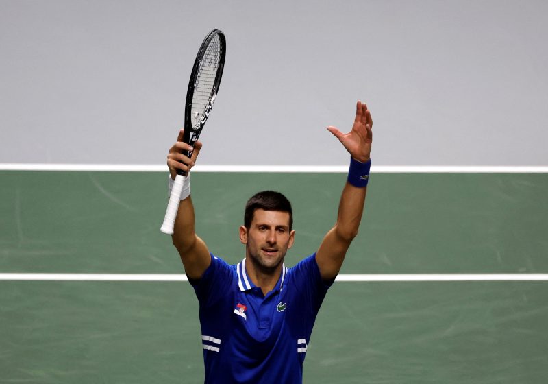 Novak Djokovic vince e vola ai quarti di finale ATP Dubai