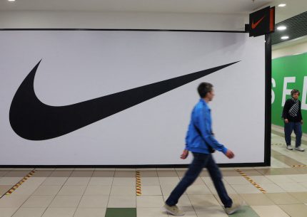 Nike abbandona la Russia
