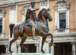 Musei di Roma: torna la gratuità la prima domenica di luglio. I residenti e non residenti potranno visitare anche le aree archeologiche.