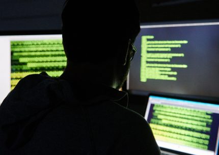 Cina hacker ruba 1 miliardo di dati
