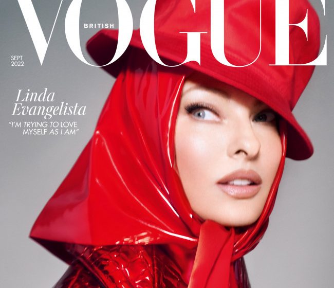 Linda Evangelista sfigurata dalla crioliposi torna in copertina su Vogue