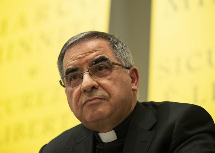 Cardinale Angelo Becciu torna in Vaticano