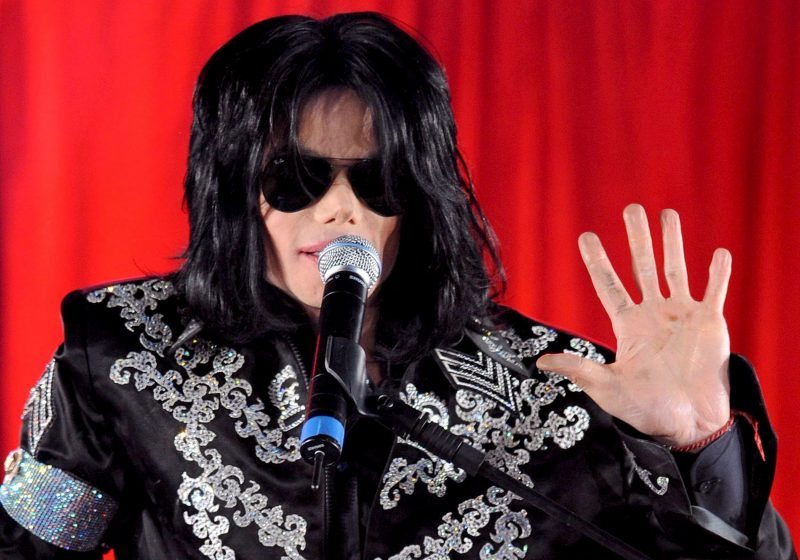 Michael Jackson 64 anni