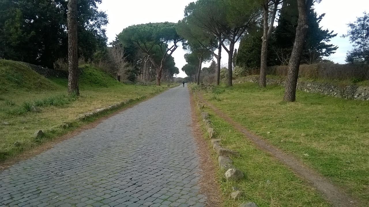 Trekking in Italia, Roma Appia Antica