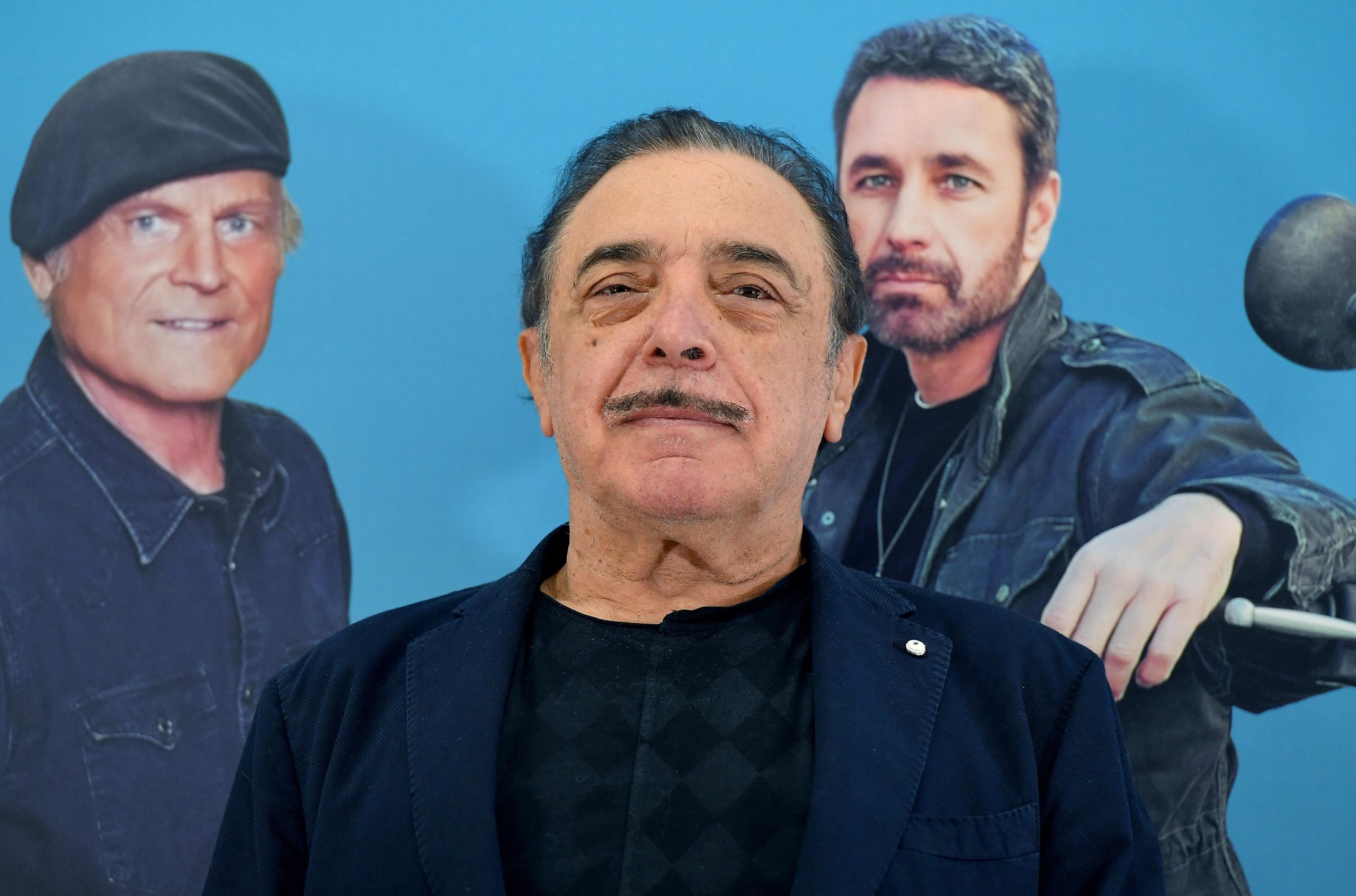 Nino Frassica E La Moglie Barbara: La Foto Che Ha Diviso I Social!