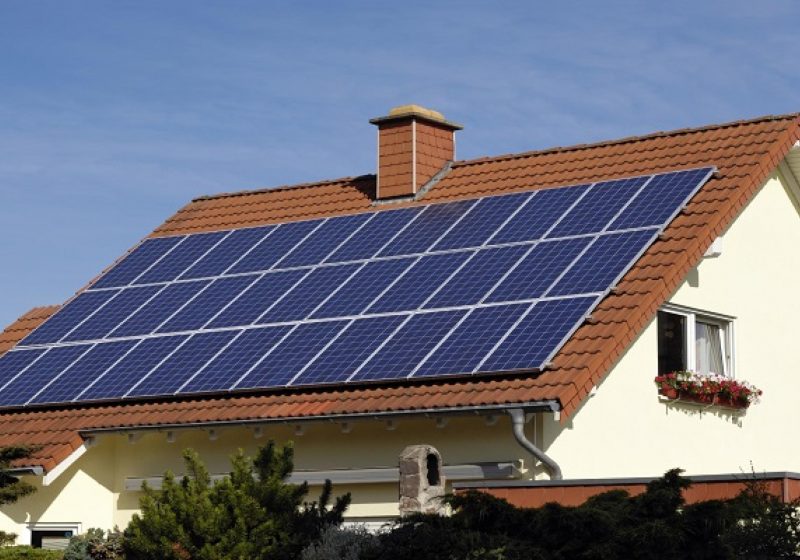 ritardi pannelli solari energia