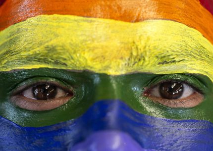 Russia, Duma approva legge contro LGBT