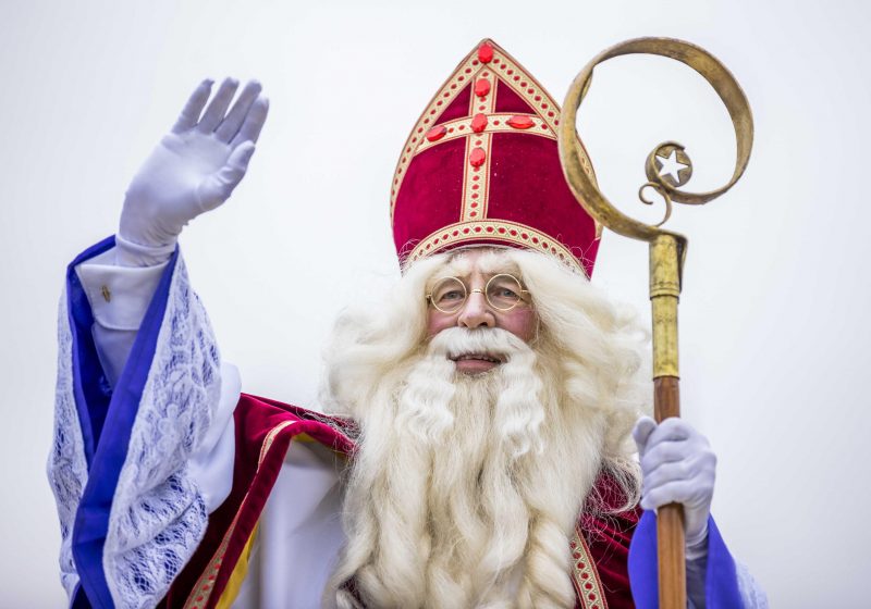 Sinterklaas babbo natale olandese