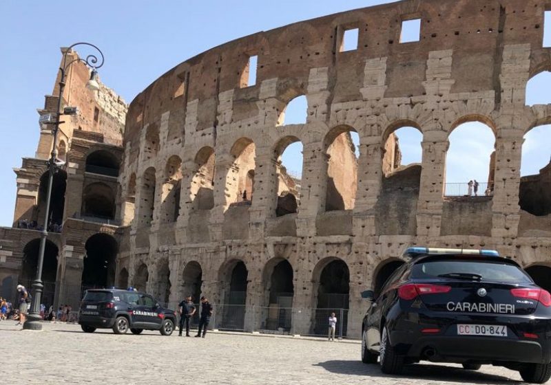 Turista aggredito Colosseo