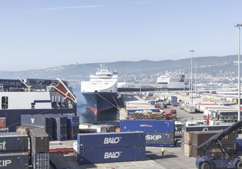 Incidente sul lavoro nel porto di Trieste