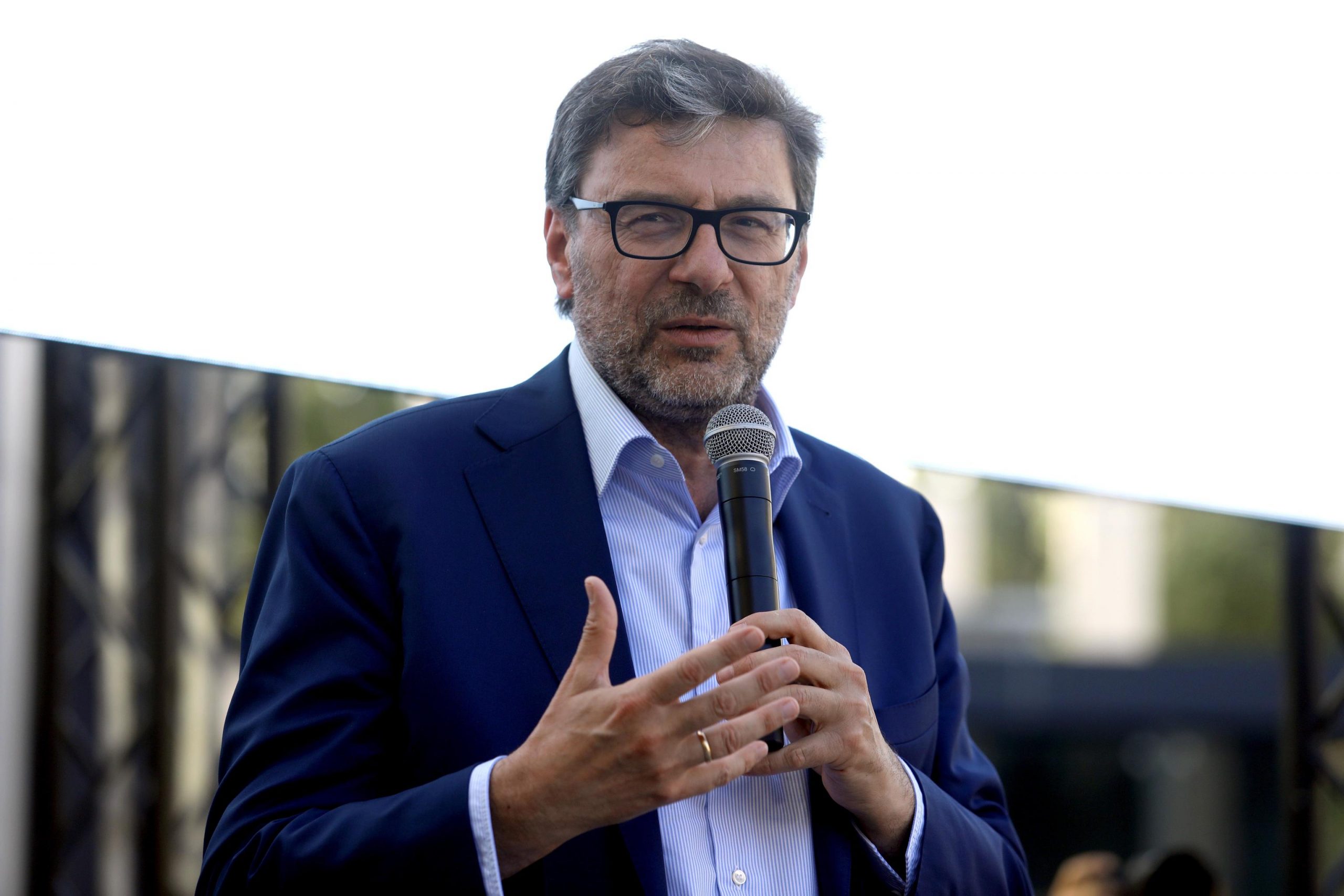 Superbonus, ministro Giorgetti su esodati: ‘Detrazioni fiscali anche di 20 anni’ e annuncia la nuova piattaforma dove vendere i bonus