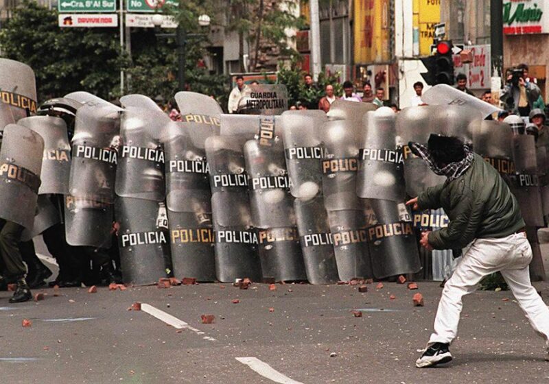 colombia poliziotti presi in ostaggio liberati