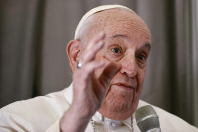 Papa Bergoglio età, malattia e biografia del Pontefice